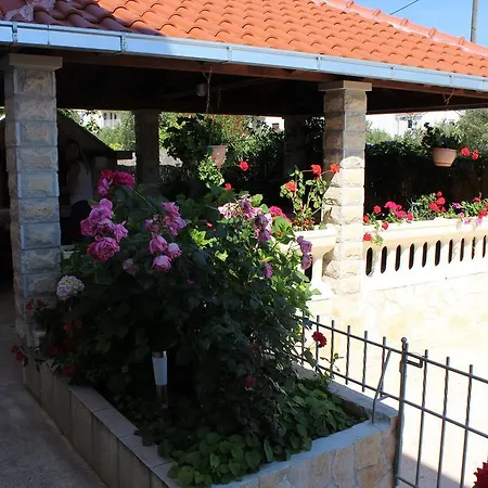 Apartment Maja